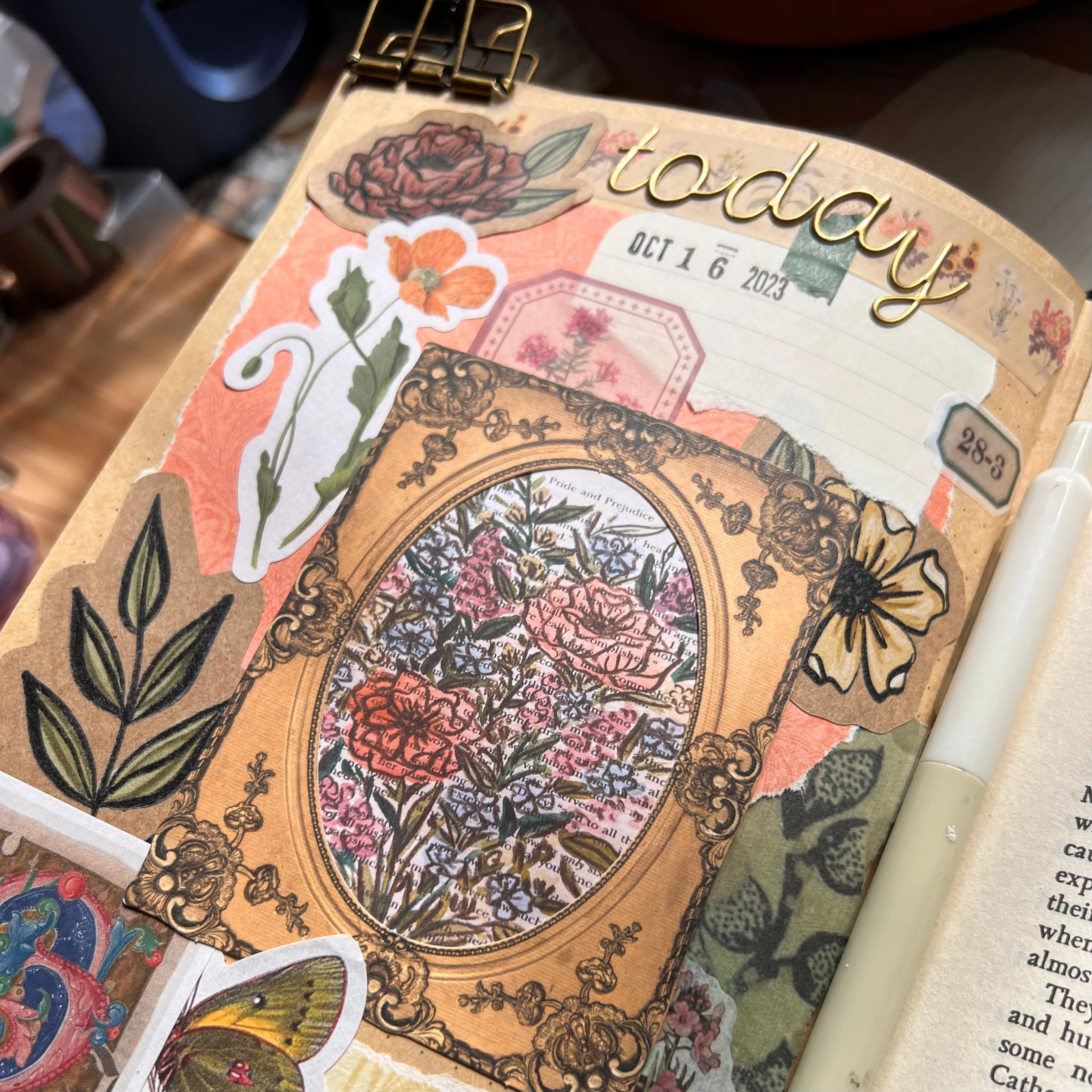 Bookish Floral Page Paper Pack (8 mini prints included)