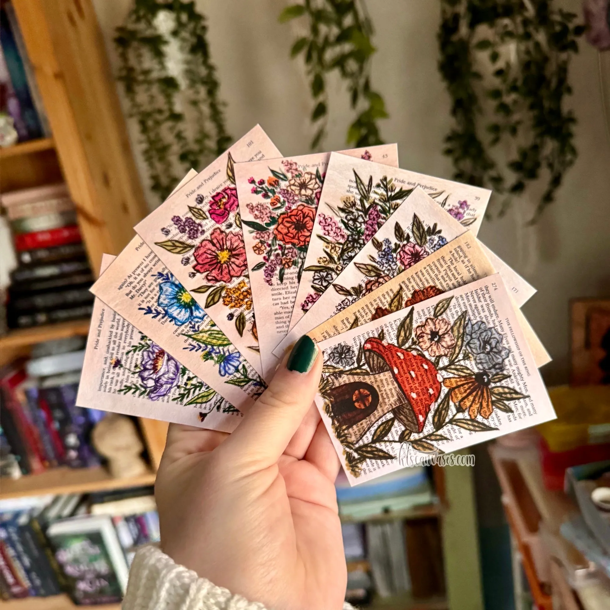 Bookish Floral Page Paper Pack (8 mini prints included)