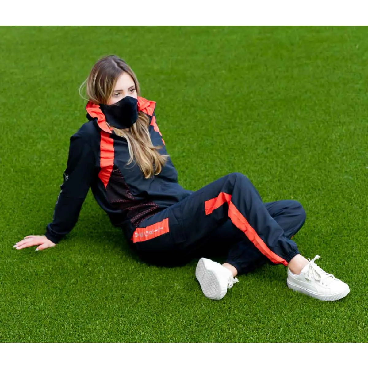 PROTECTIVE BLACK AND SEQUOIA WOMEN'S JACKET AND JOGGER SET