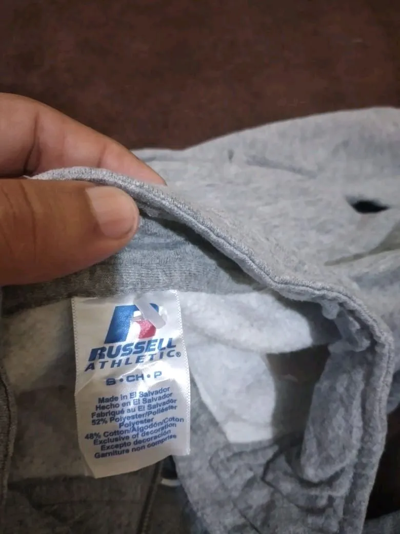 SWEATSHIRTS 21 pieces brand and graphic